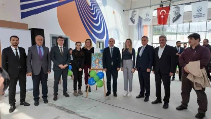 Hatay’da küçük ressamlar tuvallerinde suyu anlattı