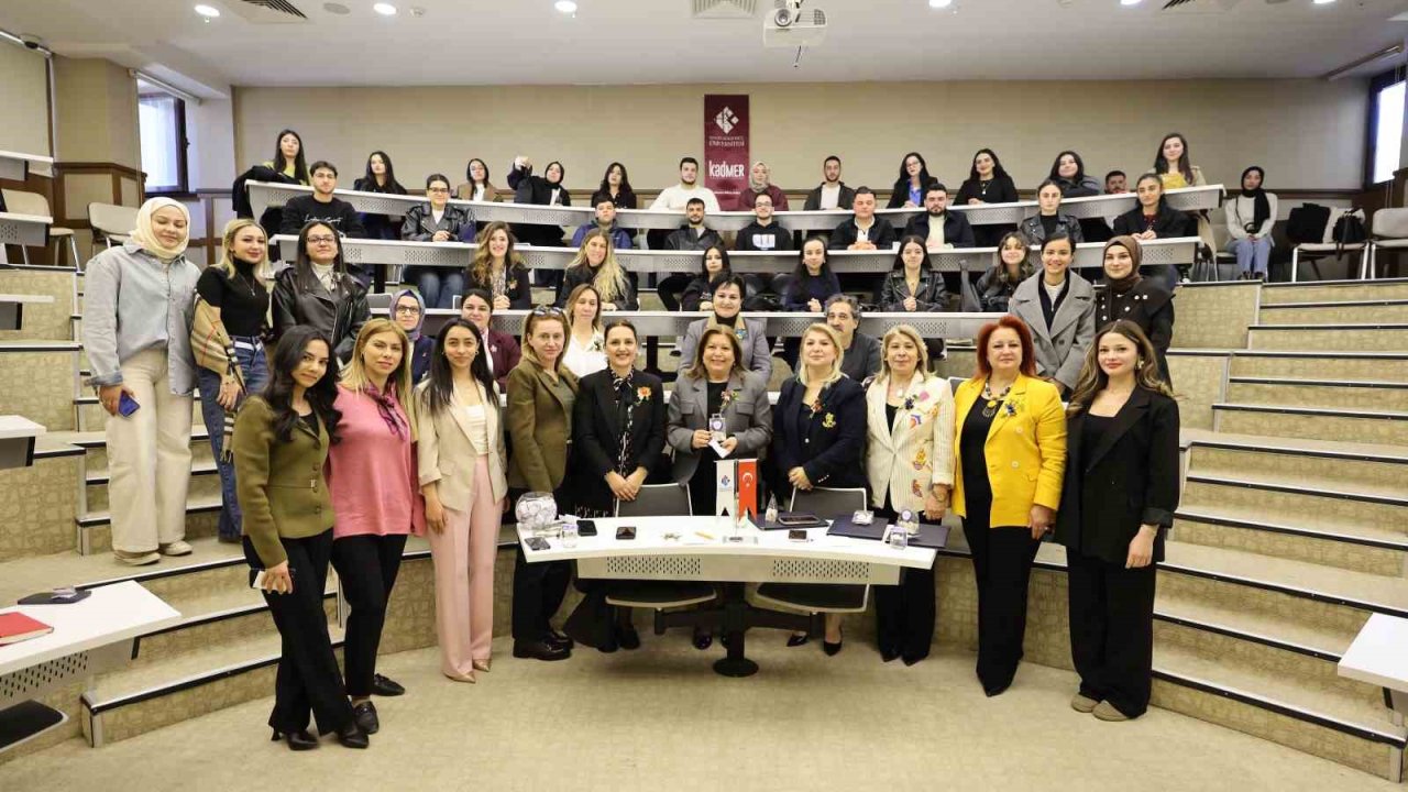 HKÜ’de "4. İlham Veren Kadınlar Buluşması" gerçekleştirildi