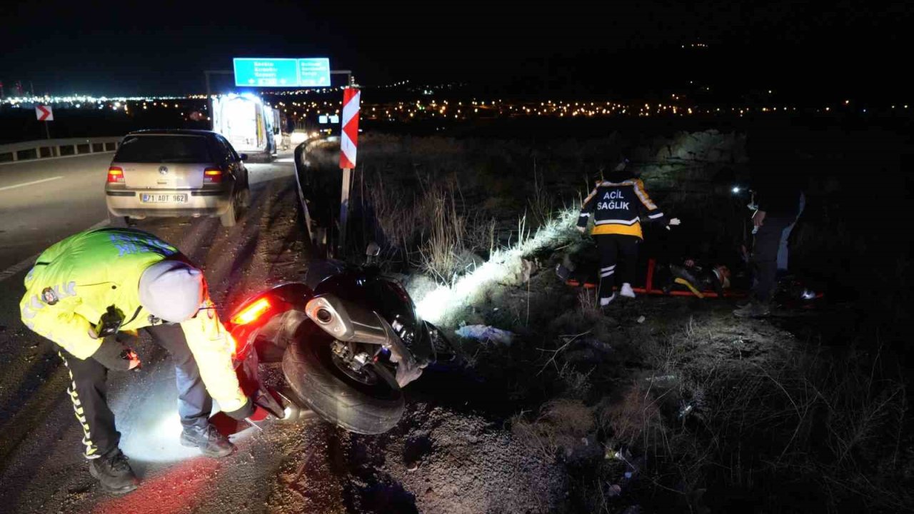 İki motosiklet çarpıştı: Dayı-yeğen yaralandı