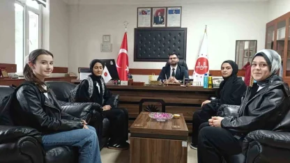 İmam Hatip öğrencileri haçlıklarını Gazze’ye bağışladı