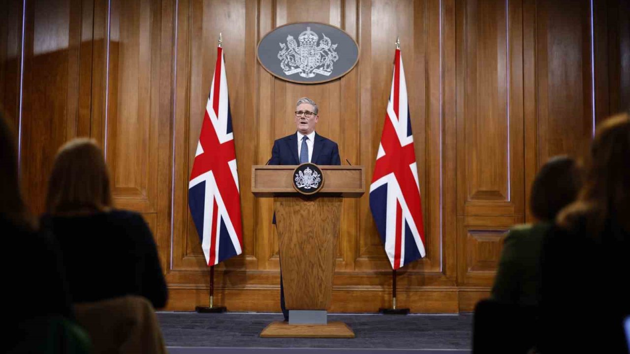 İngiltere Başbakanı Starmer, Katar’a ilave savaş uçağı gönderileceğini açıkladı