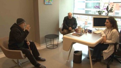 İnme geçiren 91 yaşındaki hastaya başarılı müdahale, uzmanlardan uyarı: "Dakikanın önemi var"