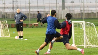 İran Milli Takımı kamp için Antalya’ya geldi