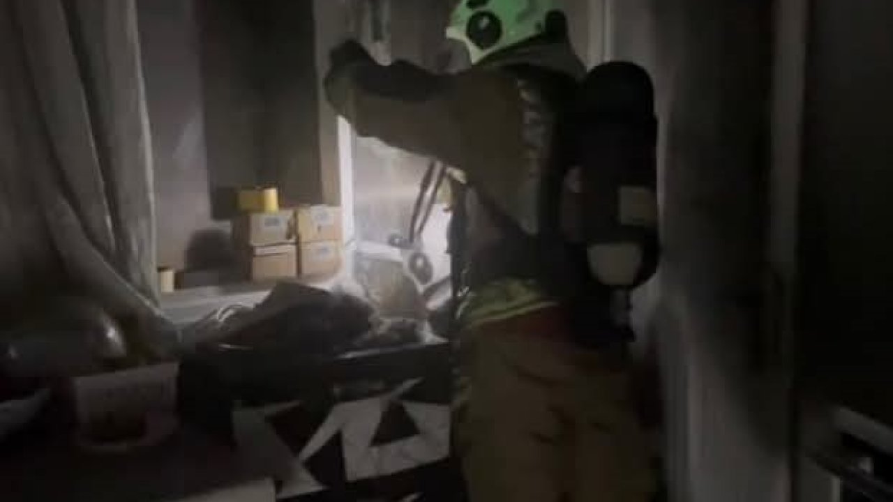 İskenderun’da ev yangını