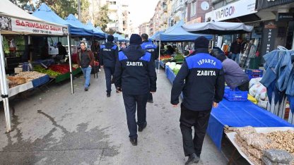 Isparta’da zabıtadan pazarda fiyat etiketi, terazi kontrolü ve pazar düzeni denetimi