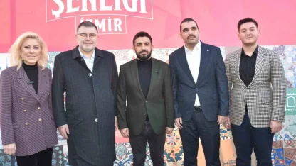 İzmir’de ’Ramazan Şenliği ve Büyük Aile İftarı’