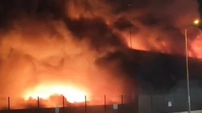 Kadirli OSB’de tavuk fabrikasında yangın: Ekipler müdahale ediyor