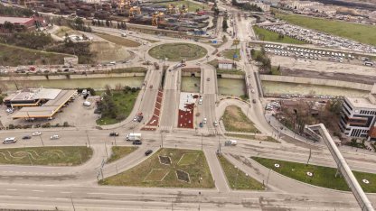 Karabük Belediyesi kavşaklara estetik kazandırmaya devam ediyor