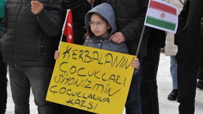 Kars’ta Caferiler İran’a düzenlenen saldırıları kınadı