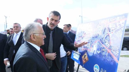 Kartal Kavşağı trafiğe kapanıyor