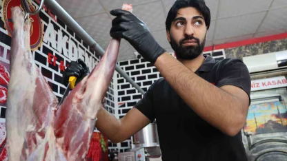 Kasap önlüğünden şampiyonluk kürsüsüne