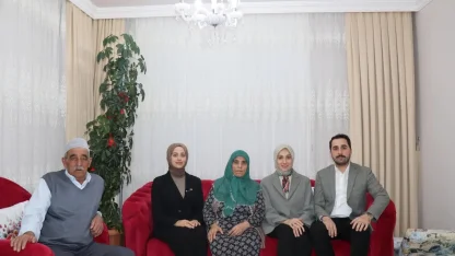 Kaymakam Duman, Tercan’da şehit ailesinin iftar sofrasına konuk oldu