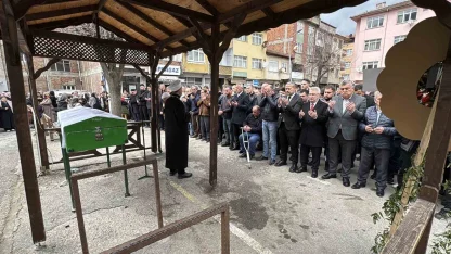 Kazada hayatını kaybeden genç toprağa verildi