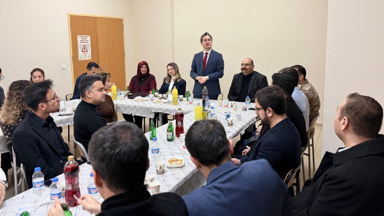 Kemaliye’de yetim ve öksüz çocuklarla gönül sofrası kuruldu