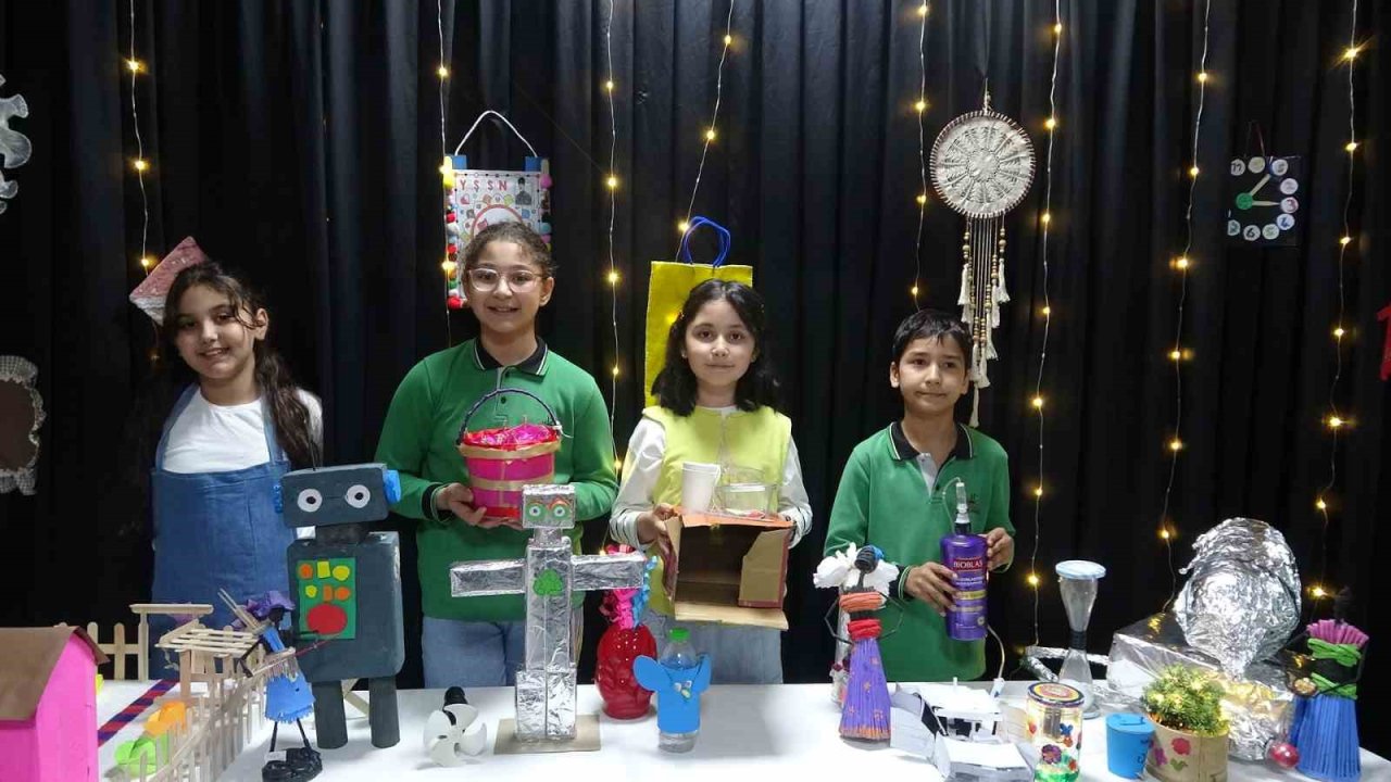 Kilis’te "Atıktan Sanata" sergisi: Öğrenciler atıkları sanata dönüştürdü