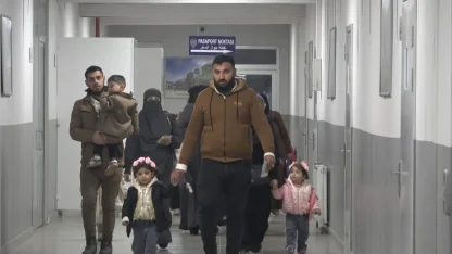 Kilis’te Suriyelilerin gönüllü dönüşü bayram sonrası da sürüyor