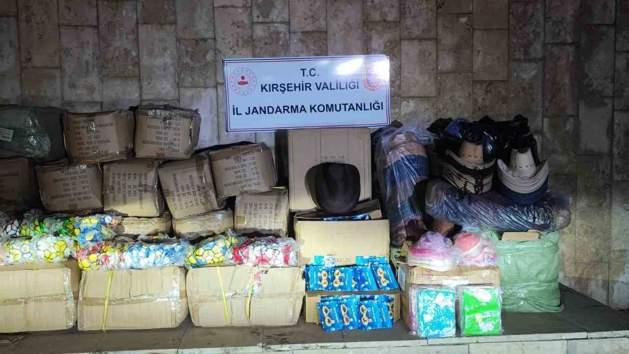 Kırşehir’de 2 milyonluk faturasız ürün ele geçirildi