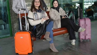 Kocaeli’de otogarda bayram yoğunluğu: Mardin’e biletler tükenme aşamasına geldi