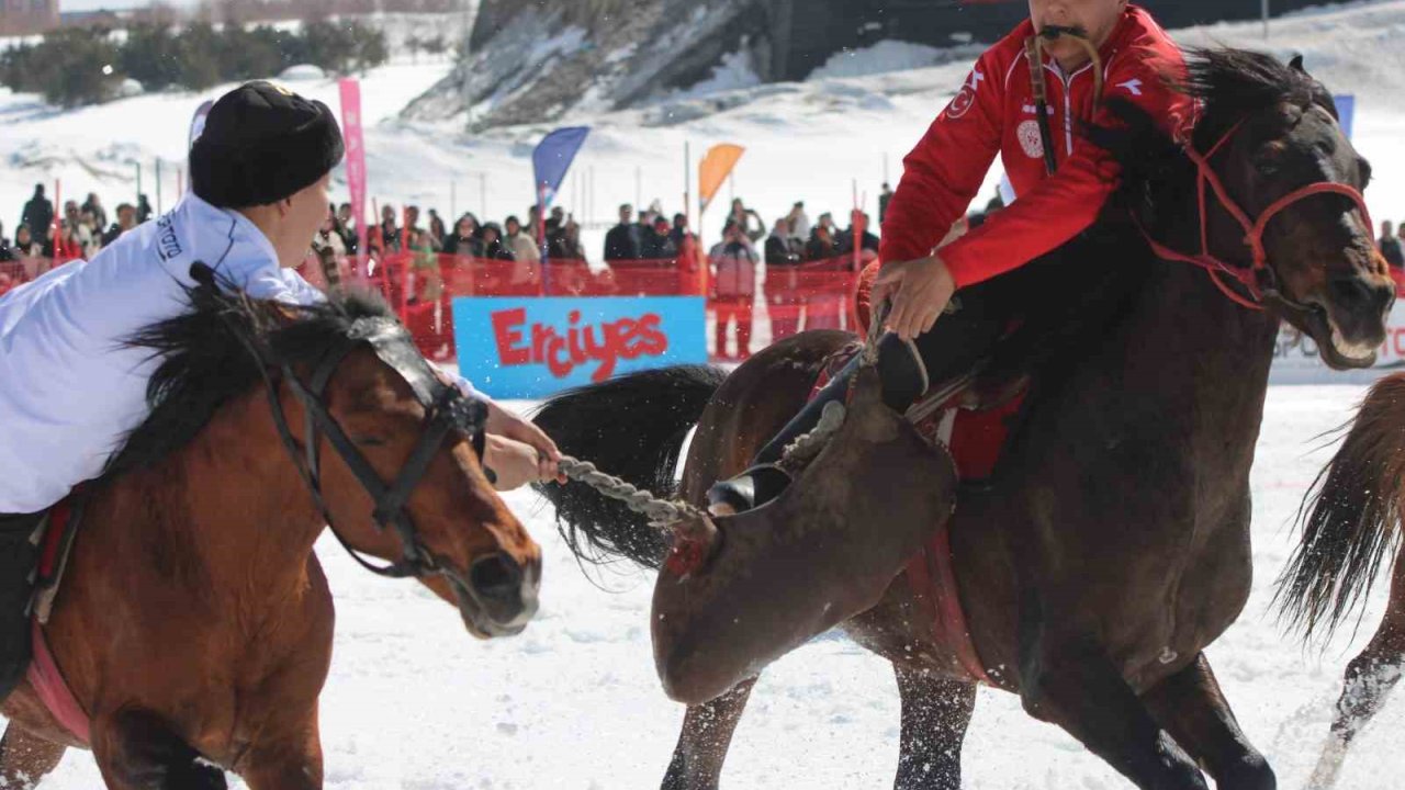 Kökbörü Oyunları Erciyes 2026 nefes kesti