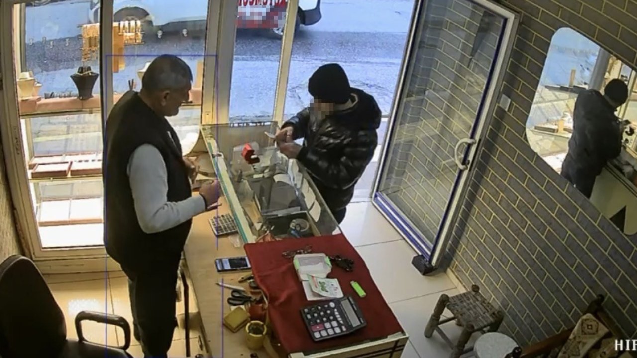 Kuyumcuya müşteri gibi giren hırsız 60 bin liralık yüzüğü alıp kayıplara karıştı