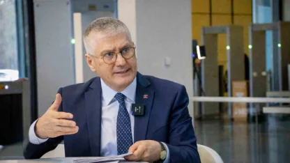 Maher Holding Sigorta Grubu Başkanı Ahmet Yaşar TSB Başkanlığına adaylığını duyurdu