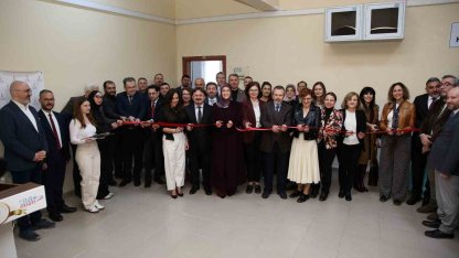 MCBÜSEM’de yeni bilgisayar laboratuvarı hizmete açıldı