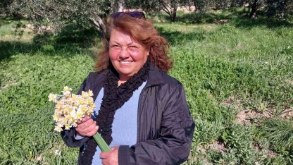 Mersin’de baharı yaşatan nergis çiçekleri gelir kaynağı oldu