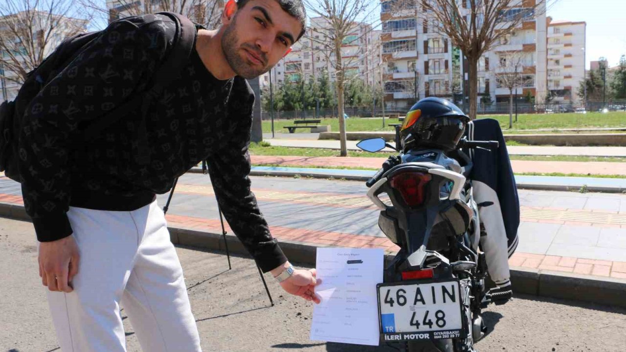 Motosiklet sürücüsüne ’emniyet kemeri takmamak’ cezası