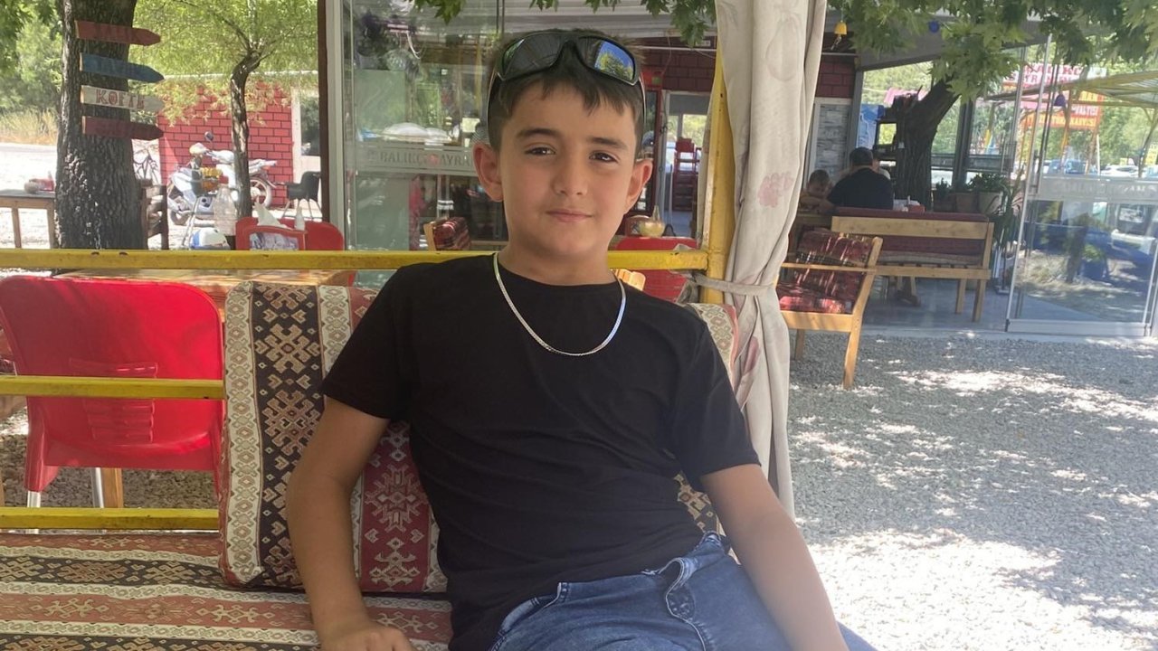 Motosikletle kaza yapan çocuk hayatını kaybetti