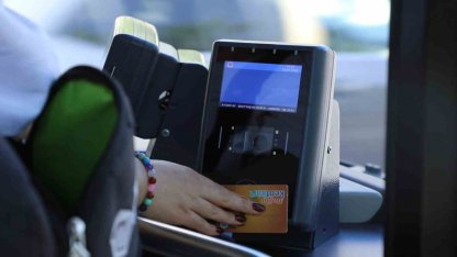 Muğla Büyükşehir, Muğla Kart hizmetini yerinde sunuyor