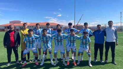 Muş Gençlerbirliği U-16’da bölge şampiyonu oldu