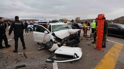 Nevşehir’de zincirleme trafik kazası: 2 ölü, 7 yaralı