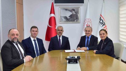 Oltu’ya dev yatırım: Modern spor salonu için imzalar atıldı