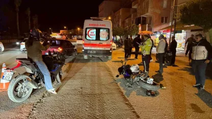 Payas’ta otomobille çarpışan motosikletin sürücüsü yaralandı