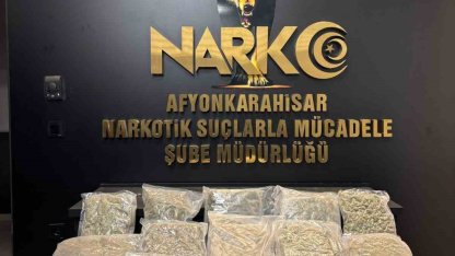 Polis kolilerle taşınan 9 kilogram uyuşturucu madde ele geçirdi