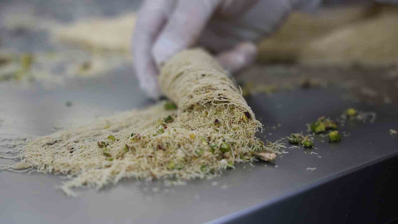 Ramazan bayramı için Diyarbakır’ın tescilli ürünleri kadayıf ve soğuk baklavaya yoğun talep