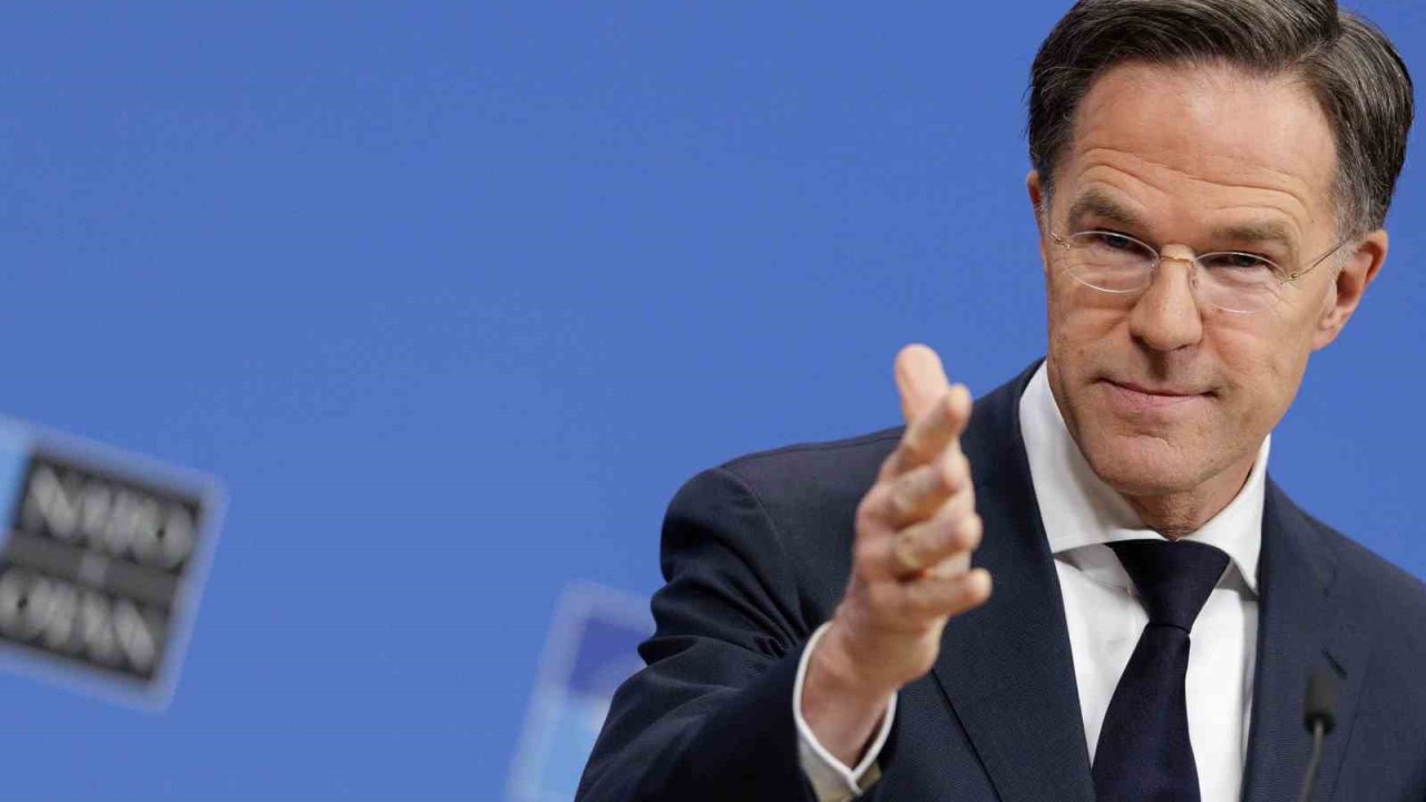 Rutte: "NATO çok güçlü bir ittifak, bunu Türkiye’ye yönelen üç füze konusunda gördünüz"