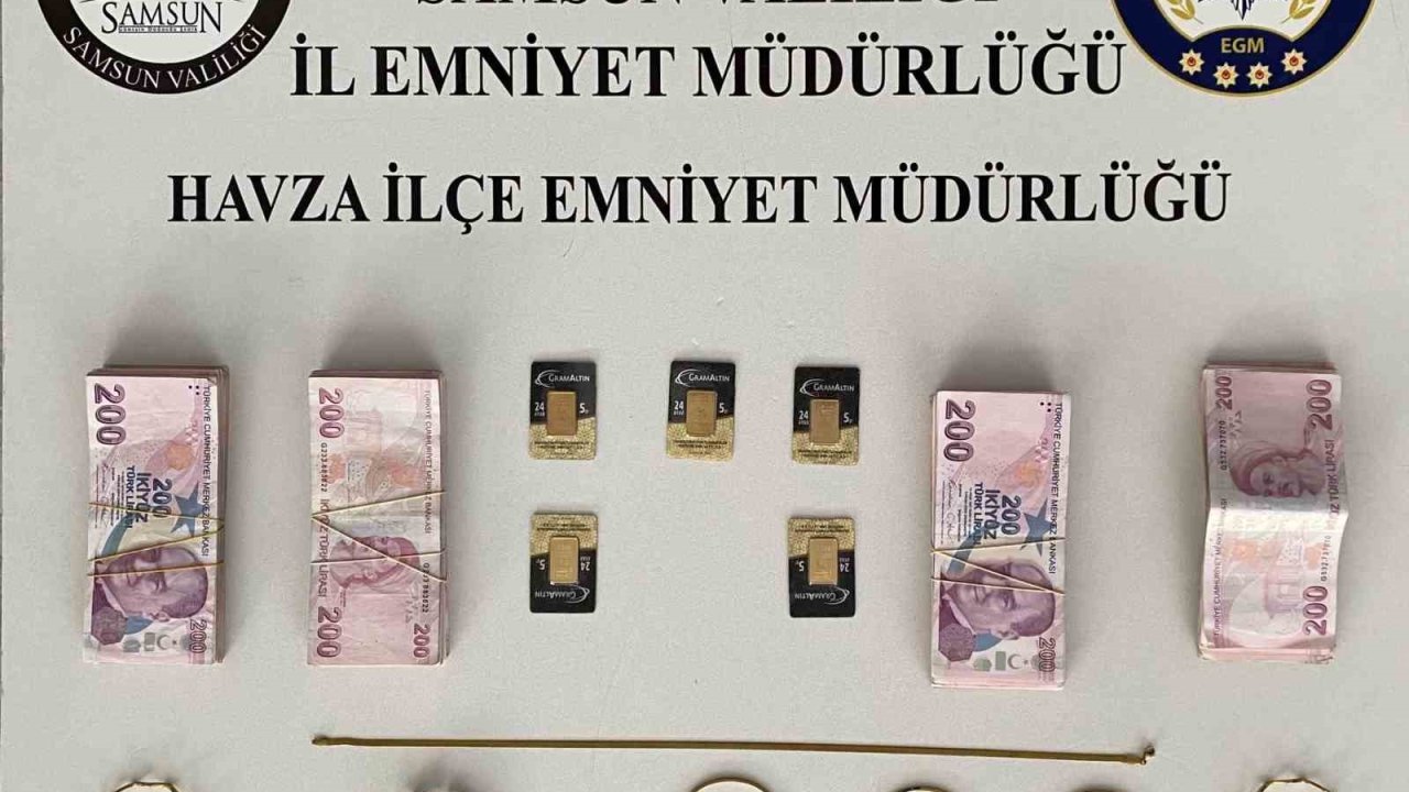 Sahte altınla dolandıran şüpheliler kuyumcuda yakalandı