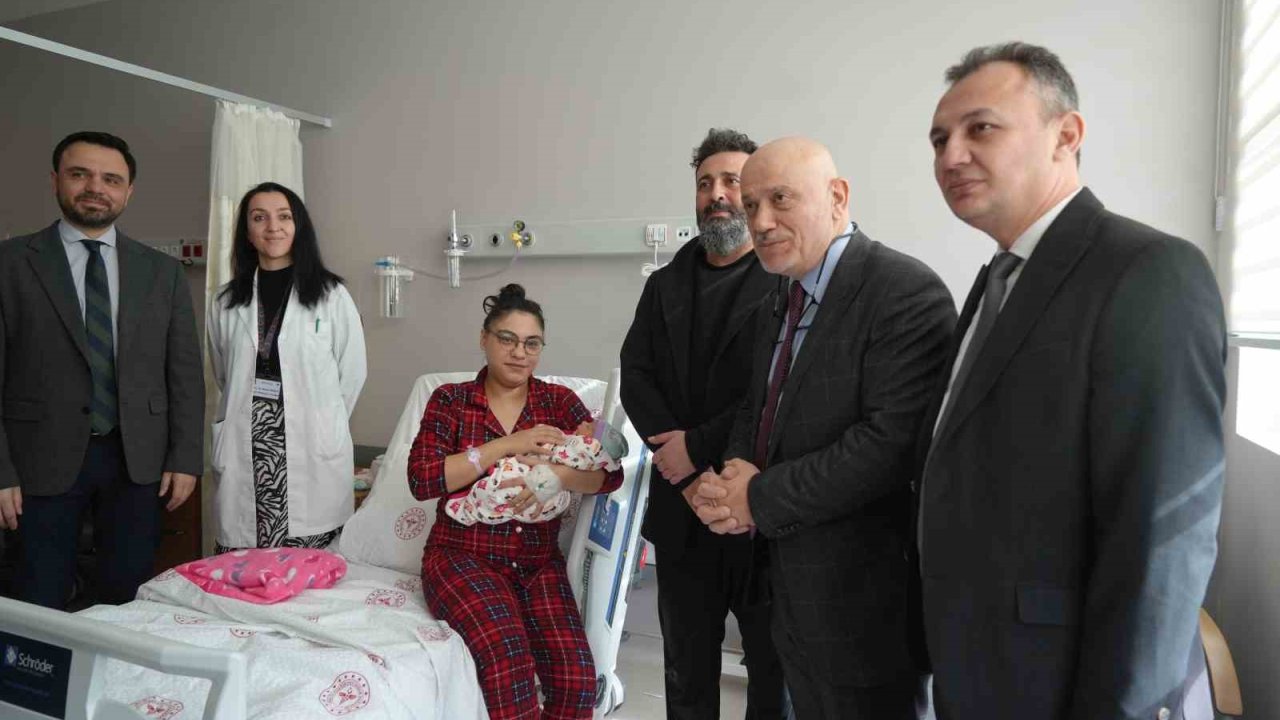 Samsun Şehir Hastanesi’nde kadın doğum ve çocuk klinikleri hizmette: İlk bebekler dünyaya geldi