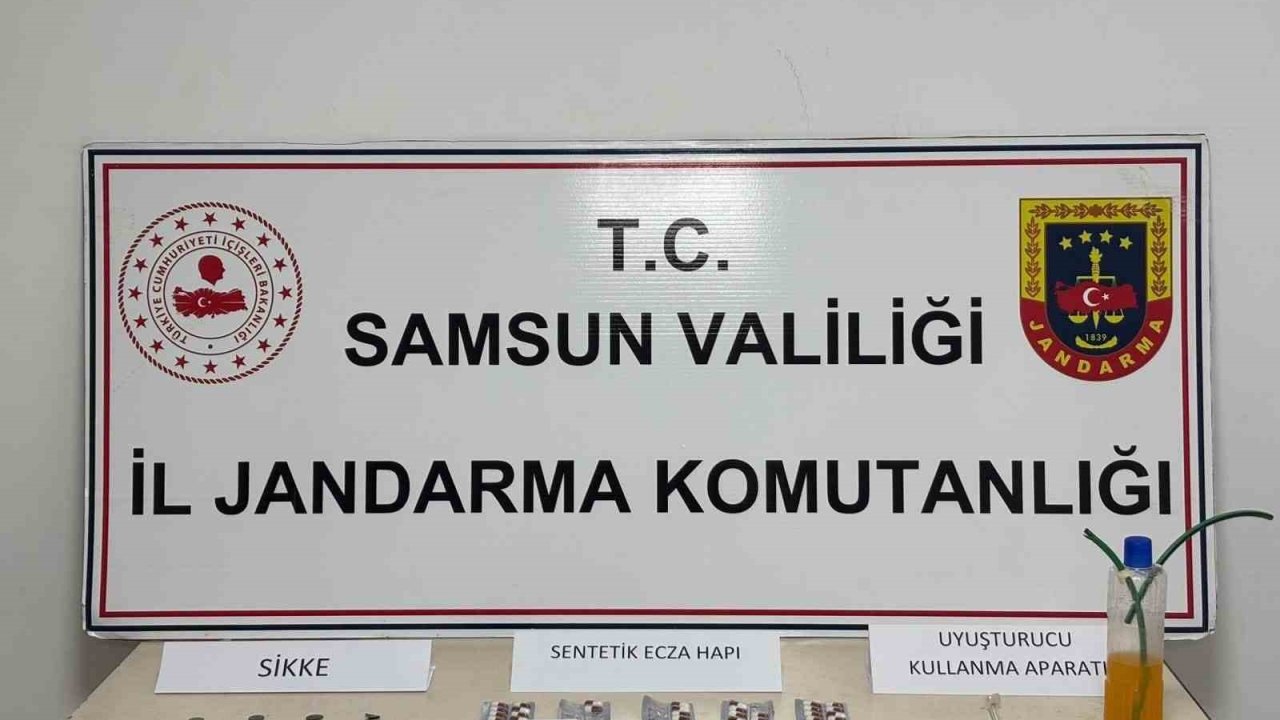 Samsun’da jandarma uyuşturucu ve kaçak ürün ele geçirdi