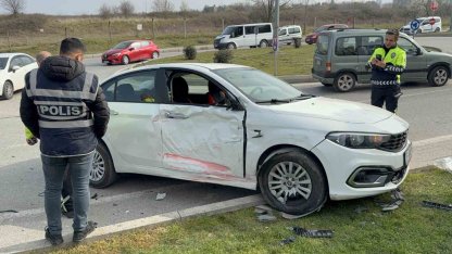 Samsun’da otobüs ile otomobil kavşakta çarpıştı: 9 yaralı