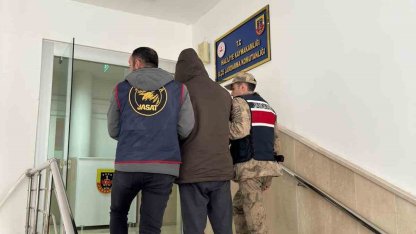 Şanlıurfa’da kesinleşmiş 5 yıl hapis cezasıyla aranan şahıs yakalandı