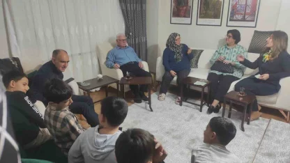 Şehit ailesi ile devlet korumasındaki çocuklar aynı sofrada buluştu