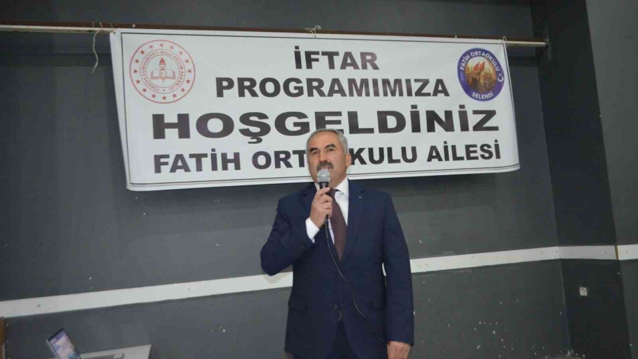 Selendi’de eğitim camiası aynı sofrada buluştu