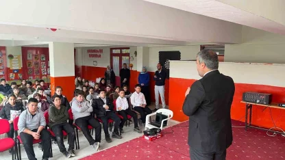 Seyitgazi’de "Cami ve Hayat" konulu Değerler Eğitimi seminerleri devam ediyor