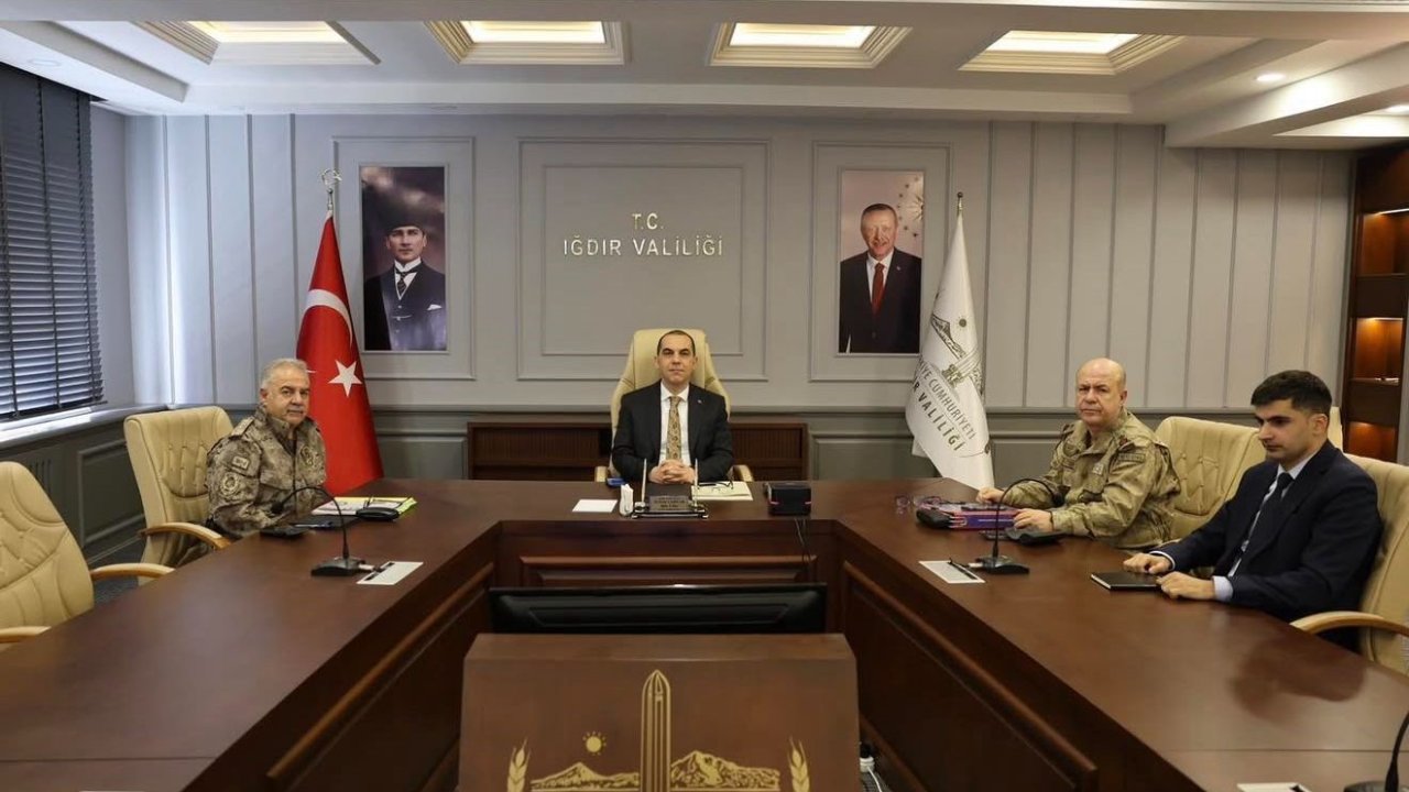 Sınır illerin valileri ile güvenlik toplantısı
