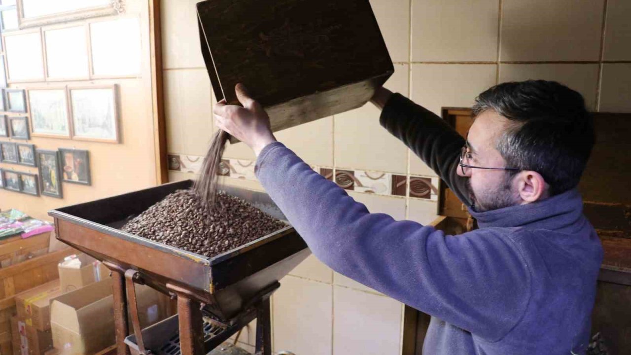 Sivas’ta kahve değil, tarih öğütülüyor