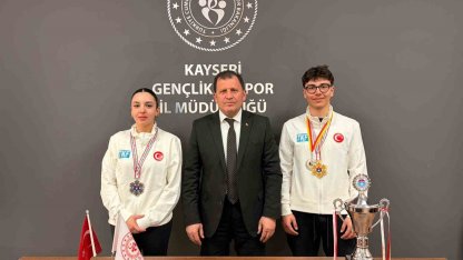 Snowboard Gençler Dünya Şampiyonası’na Kayseri’den iki sporcu katılacak