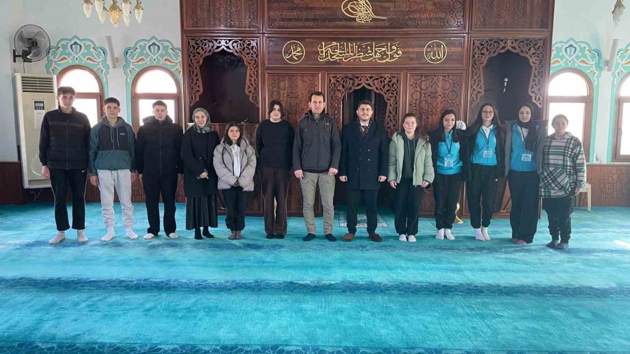 Sporcu gençler Ramazan’ın manevi ikliminde buluştu