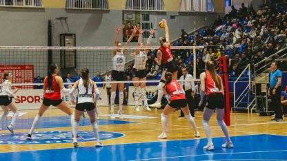 Sultanlar Ligi: Aydın Büyükşehir Belediyespor: 2 - Beşiktaş: 3